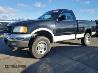 2002 Ford F-150 XL z VIN 2FTRF18W62CA75978, wystawiony jako Copart lot #83978204 z przebiegiem 103 298 mil mil oraz Czysty tytuł • Clean title. Historia ofert i sprzedaży dostępna na DreamBid. Obrazek 1.