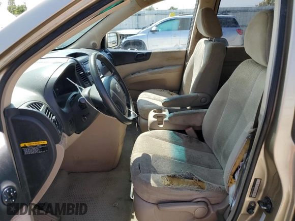 2007 Kia Sedona with VIN KNDMB133376125024, listed as a Copart auction lot 83657414 with 259,814 mi miles and Non Repairable. Bid and sale history available at carsss.com. Image 7.