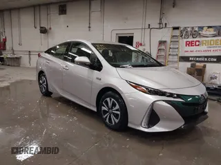 2017 Toyota Prius Plus z VIN JTDKARFP1H3044307, wystawiony jako IAAI lot #41440321 z przebiegiem 40 512 mil mil oraz . Historia ofert i sprzedaży dostępna na DreamBid. Obrazek 1.