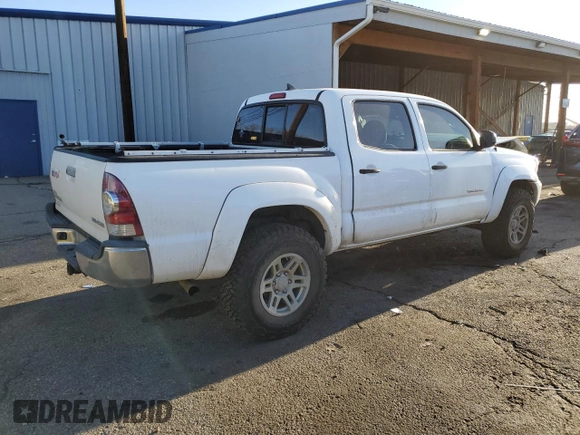 2015 Toyota Tacoma with VIN 5TFLU4EN3FX120937, listed as a Copart auction lot 53720875 with 116,427 mi miles and Salvage Title. Bid and sale history available at DreamBid. Image 3.