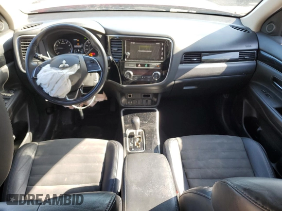 2019 Mitsubishi Outlander ES with VIN JA4AZ3A39KZ041787, listed as a Copart auction lot 62898365 with 66,717 mi miles and Clean title. Bid and sale history available at DreamBid. Image 8.