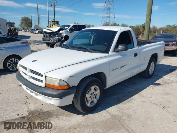 2001 Dodge Dakota with VIN 1B7FL26X71S161985, listed as a IAAI auction lot 41697721 with 218,168 mi miles. Bid and sale history available at carsss.com. Image 2.