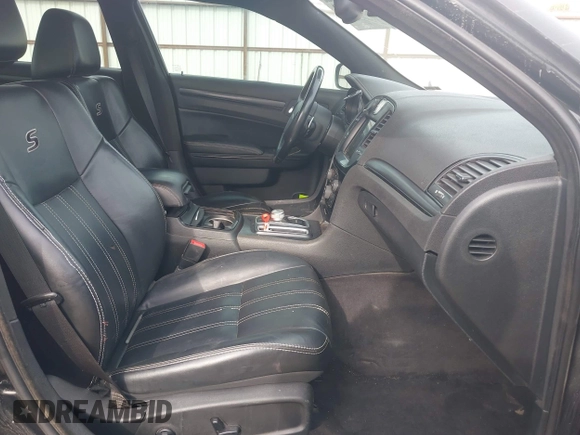 2016 Chrysler 300 with VIN 2C3CCAGG5GH234240, listed as a IAAI auction lot 41997629 with 158,081 mi miles. Bid and sale history available at carsss.com. Image 5.