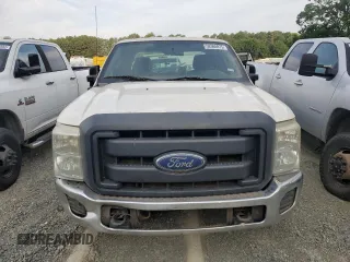 2015 Ford F-350 z VIN 1FT8W3AT0FEB30304, wystawiony jako Copart lot #58365975 z przebiegiem 310 945 mil mil oraz Czysty tytuł • Clean title. Historia ofert i sprzedaży dostępna na DreamBid. Obrazek 5.