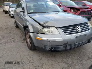 2005 Volkswagen Passat z VIN WVWBD63B05E061856, wystawiony jako IAAI lot #41149038 z przebiegiem 149 536 mil mil oraz . Historia ofert i sprzedaży dostępna na DreamBid. Obrazek 5.