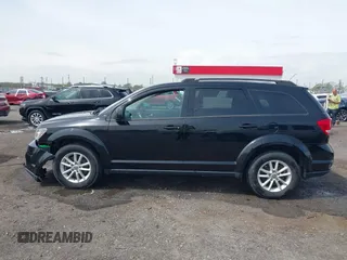 2014 Dodge Journey SXT with VIN 3C4PDCBG2ET262014, listed as a IAAI auction lot 41898343 with 199,732 mi miles. Bid and sale history available at carsss.com. Image 14.