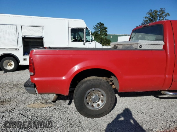 2002 Ford F-350 XL with VIN 1FTSW30S32EB72636, listed as a Copart auction lot 75028534 with 333,313 mi miles and Salvage Title. Bid and sale history available at DreamBid. Image 6.