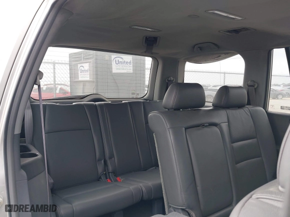 2007 Honda Pilot EX-L with VIN 5FNYF28577B016446, listed as a IAAI auction lot 41975258 with 172,276 mi miles. Bid and sale history available at carsss.com. Image 8.