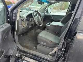 2005 Nissan Titan LE with VIN 1N6AA07B85N550031, listed as a Copart auction lot 43530985 with 165,496 mi miles and Clean Title. Bid and sale history available at carsss.com. Image 6.