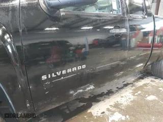 2013 Chevrolet Silverado 1500 LT with VIN 1GCRCSEA9DZ355598, listed as a IAAI auction lot 41297558 with 121,577 mi miles. Bid and sale history available at carsss.com. Image 6.