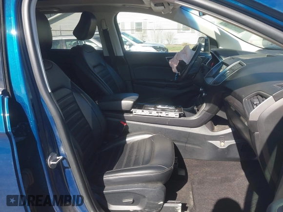 2020 Ford Edge SEL with VIN 2FMPK4J97LBA25067, listed as a IAAI auction lot 41824744 with 100,232 mi miles. Bid and sale history available at carsss.com. Image 5.