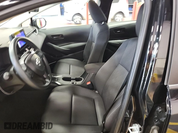 2024 Toyota Corolla LE z VIN 5YFB4MDEXRP128517, wystawiony jako IAAI lot #42852699 z przebiegiem 36 111 mil mil oraz . Historia ofert i sprzedaży dostępna na DreamBid. Obrazek 31.