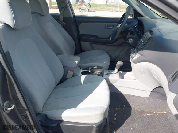 2008 Hyundai Elantra GLS with VIN KMHDU46D38U553104, listed as a IAAI auction lot 41876657 with 183,055 mi miles. Bid and sale history available at carsss.com. Image 5.