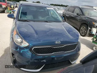 2017 Kia Niro LX with VIN KNDCB3LC9H5091864, listed as a Copart auction lot 63418614 with 115,927 mi miles and Salvage Title. Bid and sale history available at carsss.com. Image 5.