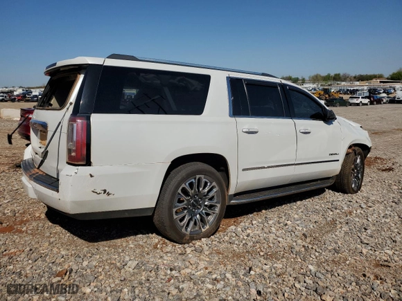 2016 GMC Yukon XL Denali with VIN 1GKS2HKJ7GR394839, listed as a Copart auction lot 52114765 with 122,308 mi miles and Salvage Title. Bid and sale history available at carsss.com. Image 3.
