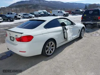 2015 BMW 4 Series 428i xDrive with VIN WBA3N5C52FK198674, listed as a IAAI auction lot 41600235 with 62,442 mi miles. Bid and sale history available at carsss.com. Image 4.