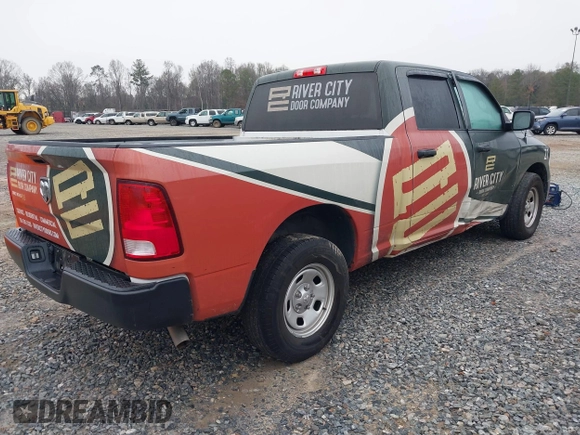 2022 Ram 1500 Classic Tradesman with VIN 1C6RR6ST9NS203852, listed as a IAAI auction lot 41204825 with 40,685 mi miles. Bid and sale history available at carsss.com. Image 4.