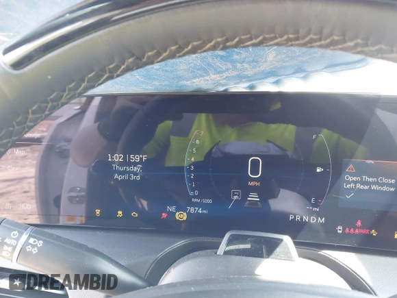 2025 Cadillac CT5 Premium Luxury z VIN 1G6DN5RW3S0106486, wystawiony jako IAAI lot #41960349 z przebiegiem 7 874 mil mil oraz . Historia ofert i sprzedaży dostępna na DreamBid. Obrazek 7.
