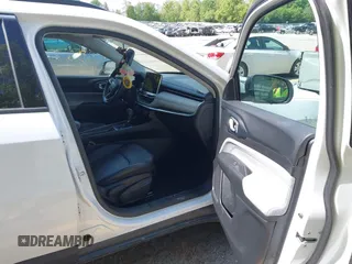 2022 Jeep Compass Latitude Lux with VIN 3C4NJDFB7NT112307, listed as a IAAI auction lot 42330292 with 77,240 mi miles and . Bid and sale history available at DreamBid. Image 5.