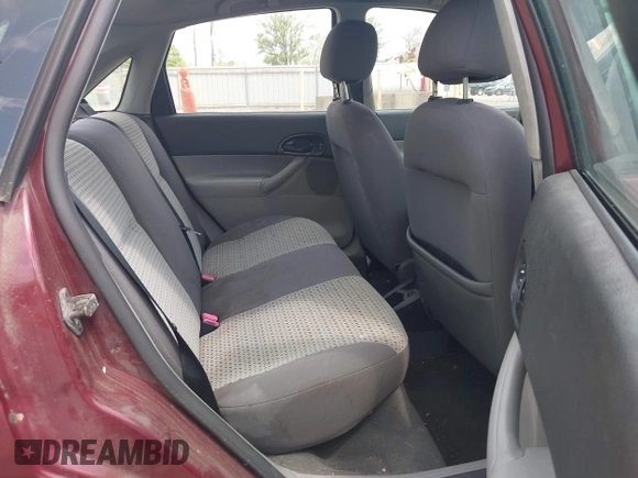 2007 Ford Focus S with VIN 1FAFP34N17W250308, listed as a IAAI auction lot 42164002 with 160,574 mi miles and . Bid and sale history available at carsss.com. Image 8.