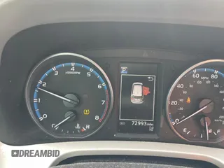2018 Toyota RAV4 XLE z VIN 2T3WFREVXJW449975, wystawiony jako Copart lot #63962615 z przebiegiem 78 410 mil mil oraz Szkoda całkowita • Salvage title. Historia ofert i sprzedaży dostępna na DreamBid. Obrazek 9.