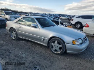2001 Mercedes-Benz SL-Class with VIN WDBFA68F31F195902, listed as a Copart auction lot 49812045 with 154,923 mi miles and Clean Title. Bid and sale history available at carsss.com. Image 4.