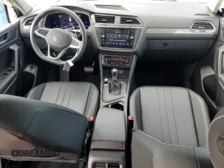 2022 Volkswagen Tiguan SE with VIN 3VV3B7AX9NM167961, listed as a Copart auction lot 54438295 with 47,054 mi miles and Salvage title. Bid and sale history available at DreamBid. Image 8.