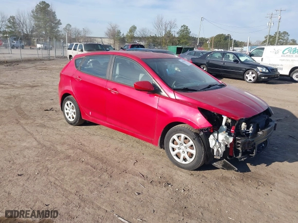 2014 Hyundai Accent GS with VIN KMHCT5AE7EU197806, listed as a IAAI auction lot 41458645 with 117,881 mi miles. Bid and sale history available at carsss.com. Image 1.