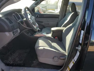 2013 Toyota Tacoma with VIN 5TFMU4FN4DX012360, listed as a Copart auction lot 84081894 with 114,843 mi miles and Salvage Title. Bid and sale history available at carsss.com. Image 7.