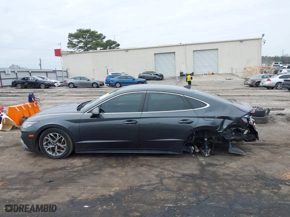 2022 Hyundai Sonata SEL with VIN KMHL64JA0NA227650, listed as a IAAI auction lot 41534485 with 38,082 mi miles. Bid and sale history available at carsss.com. Image 14.