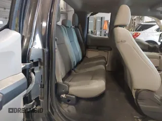 2015 Ford F-150 XLT с VIN 1FTEX1EP8FKF20621, выставлен на аукционе IAAI как лот 42358619 с пробегом 77 631 миль миль и . История ставок и продаж доступна на DreamBid. Изображение 8.
