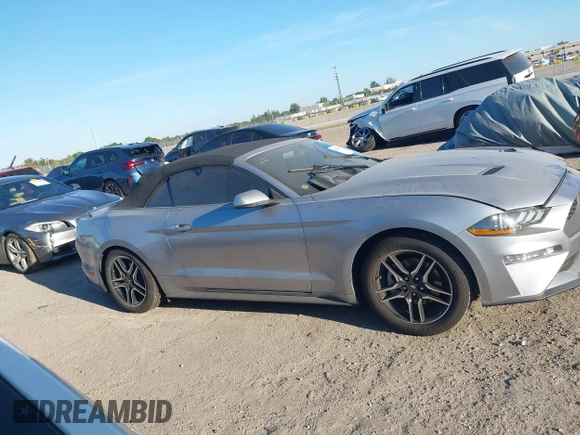 2020 Ford Mustang EcoBoost with VIN 1FATP8UH2L5112755, listed as a IAAI auction lot 41850462 with 93,214 mi miles. Bid and sale history available at carsss.com. Image 13.