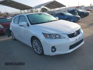 2013 Lexus CT 200h Hybrid with VIN JTHKD5BHXD2155841, listed as a IAAI auction lot 41939202 with 122,302 mi miles. Bid and sale history available at carsss.com. Image 1.