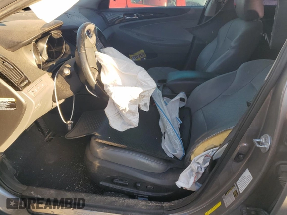 2014 Hyundai Sonata Limited with VIN 5NPEC4AB7EH855115, listed as a Copart auction lot 78449184 with Not Provided miles and Salvage Title. Bid and sale history available at DreamBid. Image 7.