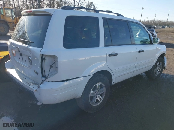 2003 Honda Pilot EX with VIN 2HKYF18683H589287, listed as a IAAI auction lot 41487770 with 177,907 mi miles. Bid and sale history available at carsss.com. Image 4.