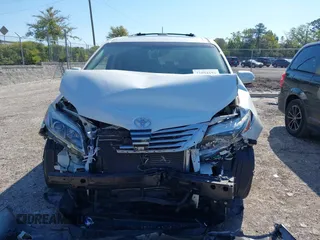 2016 Toyota Sienna XLE with VIN 5TDYK3DC8GS758226, listed as a IAAI auction lot 41894191 with 107,233 mi miles and . Bid and sale history available at DreamBid. Image 12.