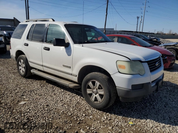 2006 Ford Explorer XLS z VIN 1FMEU72E76UA58986, wystawiony jako Copart lot #49586595 z przebiegiem 158 902 mil mil oraz Szkoda całkowita • Salvage title. Historia ofert i sprzedaży dostępna na DreamBid. Obrazek 4.