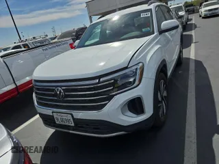 2024 Volkswagen Atlas SE с VIN 1V2HR2CA9RC564720, выставлен на аукционе IAAI как лот 42774211 с пробегом 22 207 миль миль и . История ставок и продаж доступна на DreamBid. Изображение 26.