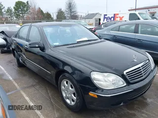 2002 Mercedes-Benz S-Class 4.3L with VIN WDBNG70JX2A298541, listed as a IAAI auction lot 41757586 with 98,305 mi miles. Bid and sale history available at carsss.com. Image 13.
