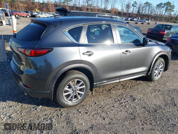 2024 Mazda CX-5 S Select with VIN JM3KFBBL1R0477504, listed as a IAAI auction lot 40894634 with 2,452 mi miles and . Bid and sale history available at carsss.com. Image 4.