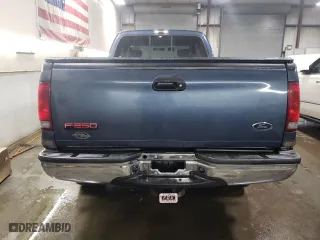 2004 Ford Super Duty F-250 XL with VIN 1FTNX21P44EA08894, listed as a Copart auction lot 84848634 with 122,859 mi miles and Clean Title. Bid and sale history available at carsss.com. Image 6.