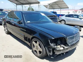 1998 Mercedes-Benz S 320/430/500 z VIN WDBGA33G0WA383574, wystawiony jako IAAI lot #42246022 z przebiegiem 209 531 mil mil oraz . Historia ofert i sprzedaży dostępna na DreamBid. Obrazek 1.