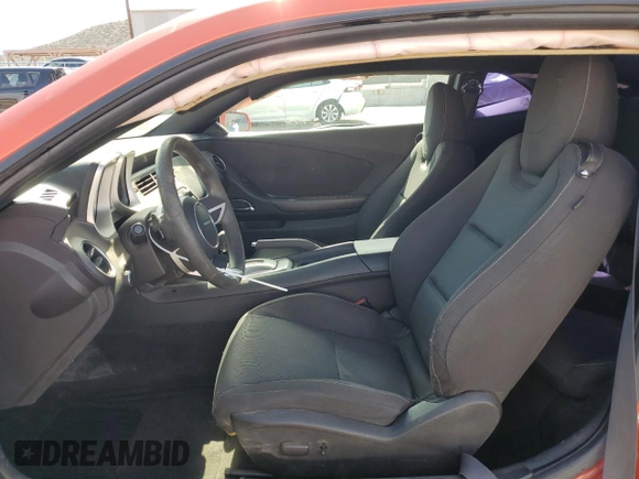 2011 Chevrolet Camaro 1LT z VIN 2G1FB1EDXB9131508, wystawiony jako Copart lot #59209575 z przebiegiem 157 576 mil mil oraz Szkoda całkowita • Salvage title. Historia ofert i sprzedaży dostępna na DreamBid. Obrazek 7.