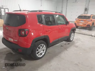 2021 Jeep Renegade Latitude with VIN ZACNJDBB7MPM76476, listed as a IAAI auction lot 41215894 with 48,162 mi miles. Bid and sale history available at carsss.com. Image 4.