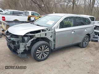 2020 Mitsubishi Outlander ES z VIN JA4AZ3A32LZ026792, wystawiony jako IAAI lot #41907596 z przebiegiem 145 638 mil mil oraz . Historia ofert i sprzedaży dostępna na DreamBid. Obrazek 20.