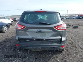 2013 Ford Escape S with VIN 1FMCU0F72DUB93249, listed as a IAAI auction lot 42009262 with 183,573 mi miles. Bid and sale history available at carsss.com. Image 6.
