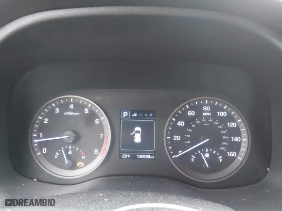2017 Hyundai Tucson Value with VIN KM8J33A22HU358357, listed as a IAAI auction lot 41583774 with 139,338 mi miles. Bid and sale history available at carsss.com. Image 7.
