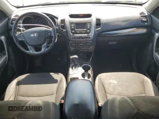 2014 Kia Sorento LX with VIN 5XYKT3A64EG546077, listed as a Copart auction lot 54934625 with 200,774 mi miles and Clean Title. Bid and sale history available at carsss.com. Image 8.
