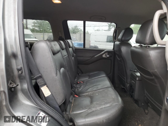 2008 Nissan Pathfinder S z VIN 5N1AR18B08C651933, wystawiony jako Copart lot #51918165 z przebiegiem 126 142 mil mil oraz Szkoda całkowita • Salvage title. Historia ofert i sprzedaży dostępna na DreamBid. Obrazek 10.
