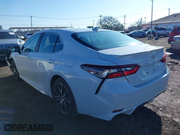2023 Toyota Camry SE with VIN 4T1G11AK5PU179071, listed as a IAAI auction lot 41895367 with 39,546 mi miles and . Bid and sale history available at carsss.com. Image 3.